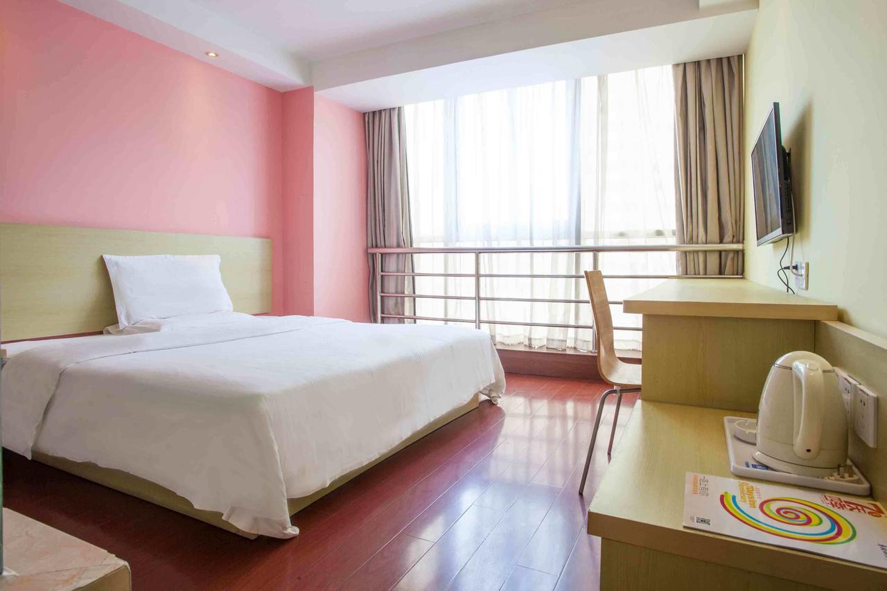 7Days Inn Guangzhou Southern Hospital Medical College Station Exteriör bild
