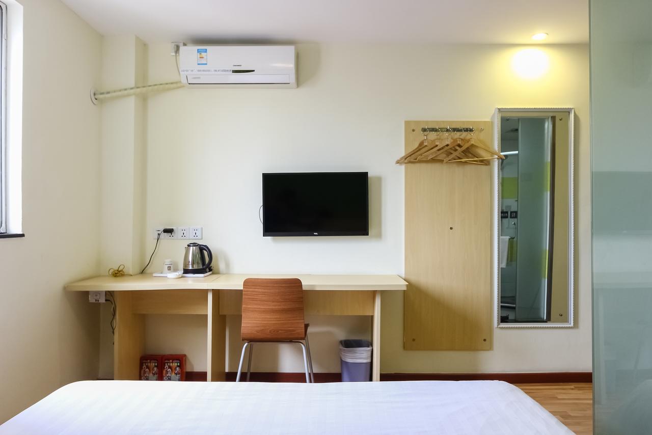 7Days Inn Guangzhou Southern Hospital Medical College Station Exteriör bild